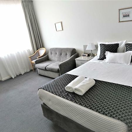 Glenelg Beach Gateway Studio Apartment Екстериор снимка