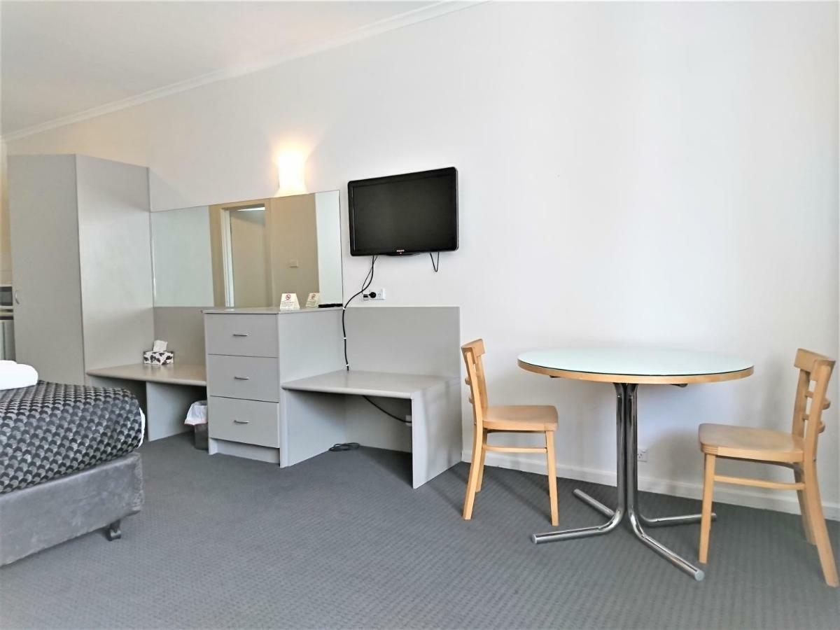 Glenelg Beach Gateway Studio Apartment Екстериор снимка